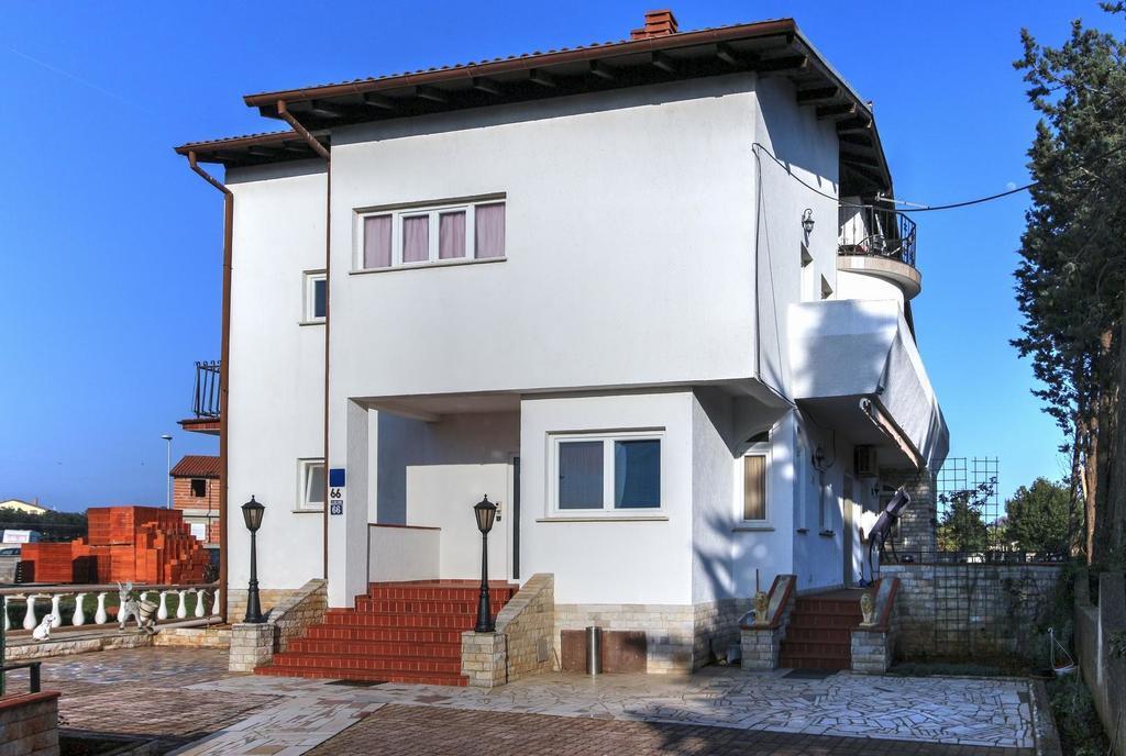 Apartments Dragica 1251 Фажана Экстерьер фото