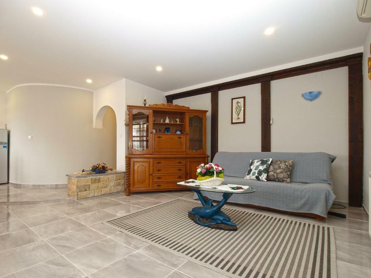 Apartments Dragica 1251 Фажана Экстерьер фото